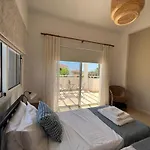 Villa Tamara With Private Pool