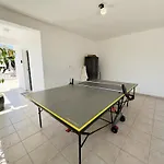 Villa Tamara With Private Pool *