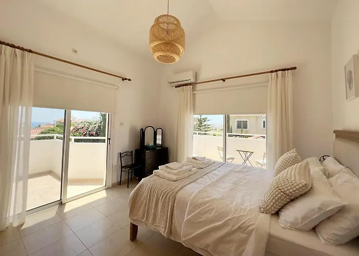 Villa Tamara With Private Pool