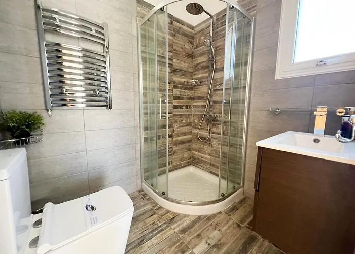 Tamara With Private Pool *