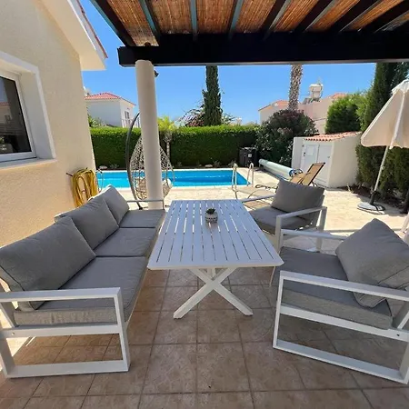 Tamara With Private Pool פאהיה