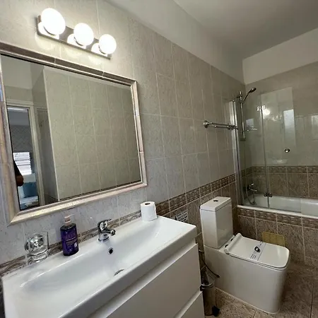 וילה Tamara With Private Pool פאהיה