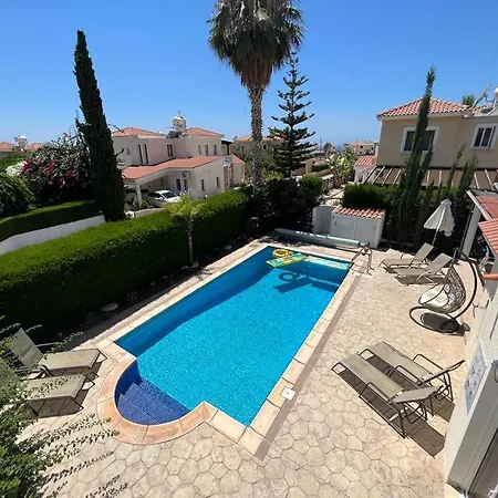 Tamara With Private Pool פאהיה