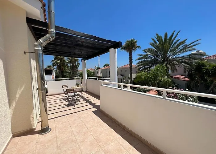 Tamara With Private Pool Pegeia