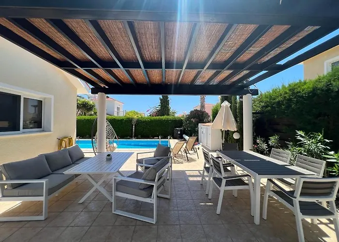 Tamara With Private Pool Vila *