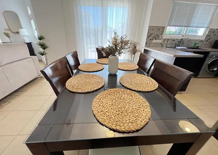 Tamara With Private Pool Pegeia