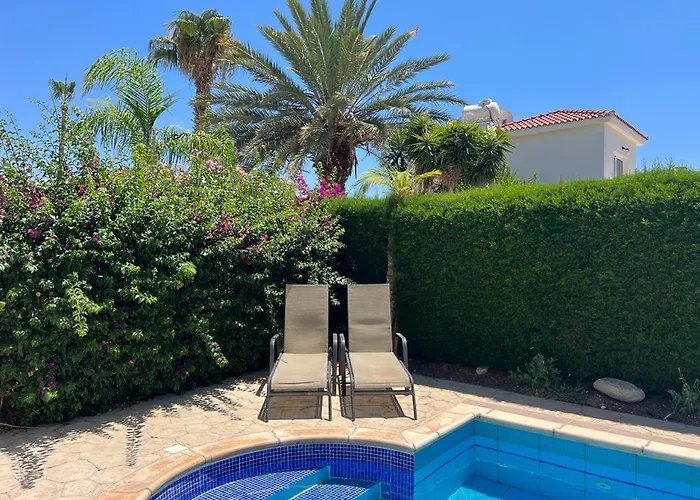 Tamara With Private Pool Vila *