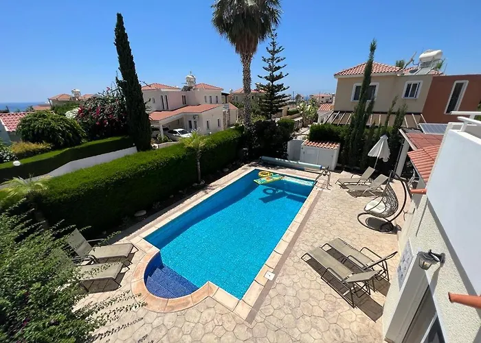 Tamara With Private Pool Pegeia